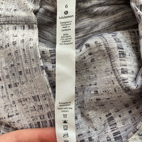 lululemon leggings - Picture 3 of 3
